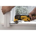 DEWALT 20V MAX XR Brushless Oscillating Multi-Tool Bare DCS356B - Image 9